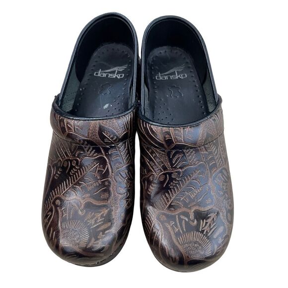 Dansko Professional Brown Tooled Embossed Floral Leather Closed Back Clog Shoes - Picture 1 of 9